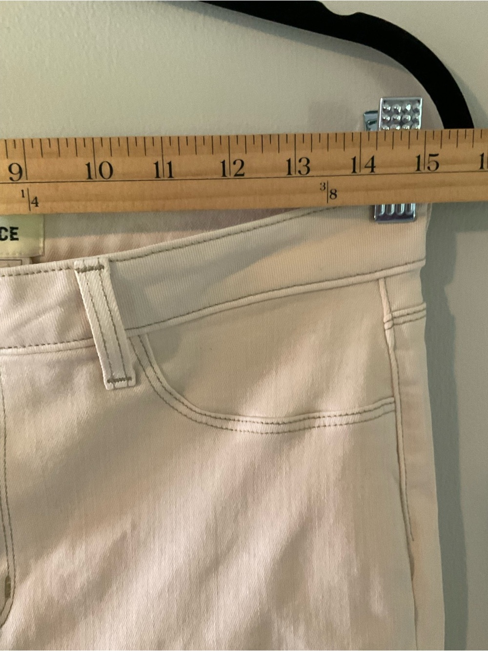 L’AGENCE Kendra Coated Crop Flare Jeans Cream Raw Hem Size 30 - Picture 5 of 7